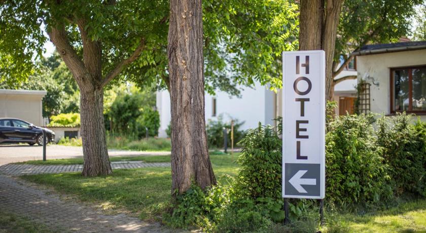 Hotel am Ring photo
