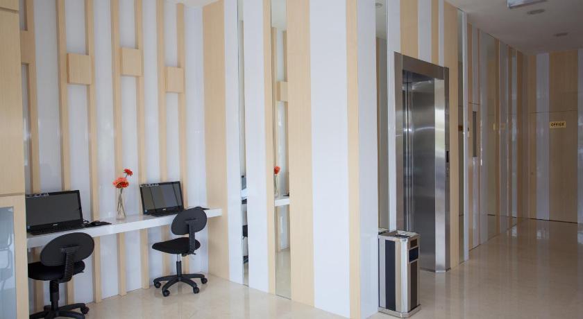 Batu Pahat Twenty Nine Hotel 3-Star Hotel lobby