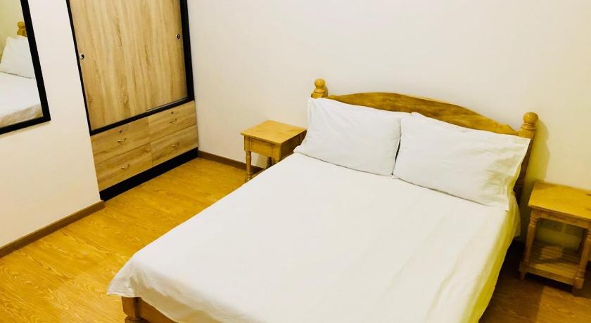 Image of Studio Apartment 5