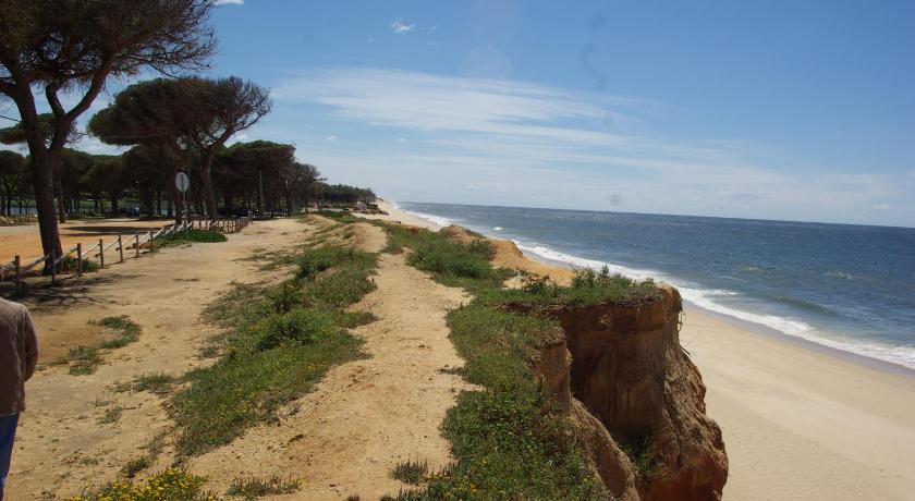Cavalo Preto Luxury Beach Resort - C201 photo