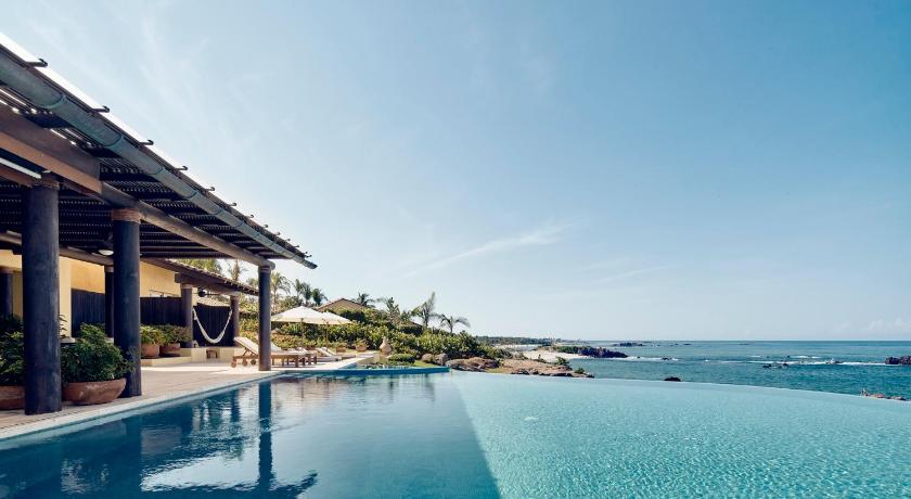 Four Seasons Resort Punta Mita