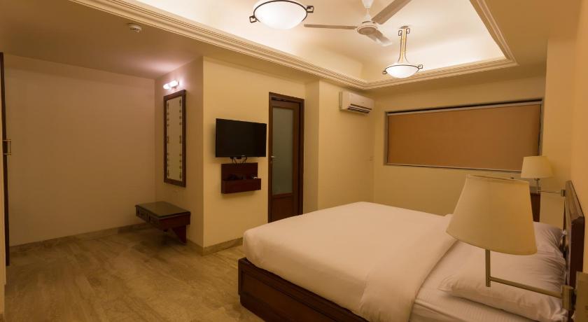 Ginger Hotel Thane