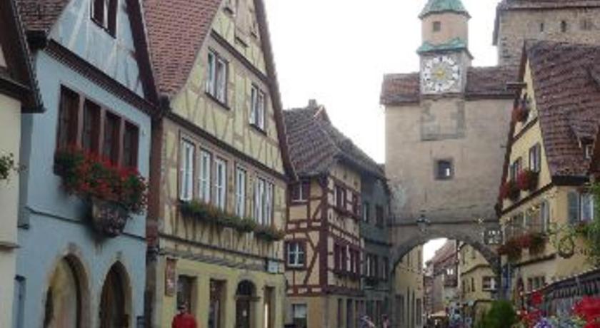 Pension Elke Rothenburg in Rothenburg Ob Der Tauber - Room