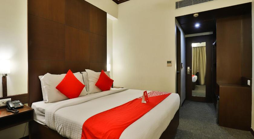 OYO 4320 Hotel Aum Regency