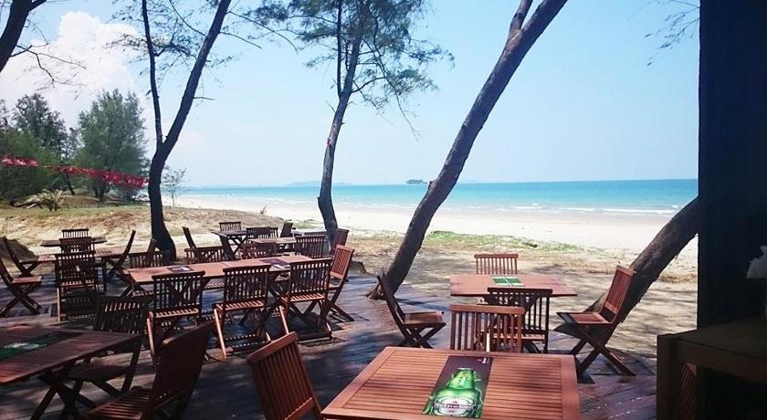 Cherloft@Samsuria Beach Residences photo