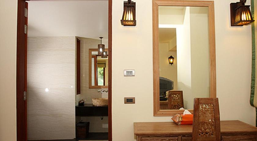 Image of Deluxe Garden View Room 5