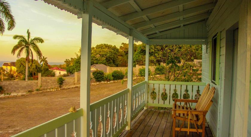 Sunshine Lodge: Your home away from home photo