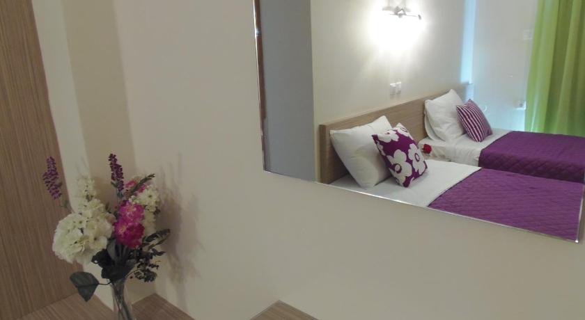 Angelica Studios and Apartments photo