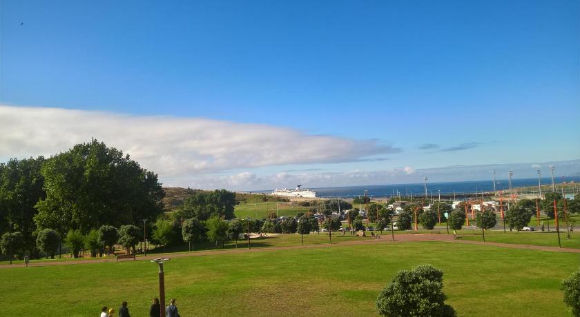 APARTAMENTO TORRE DE HERCULES A CORUNA con GARAJE photo