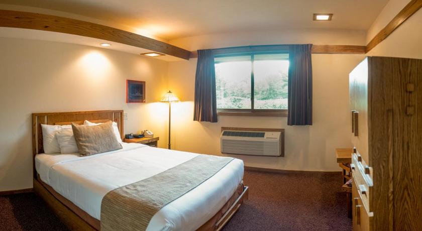 Spring Valley Inn photo