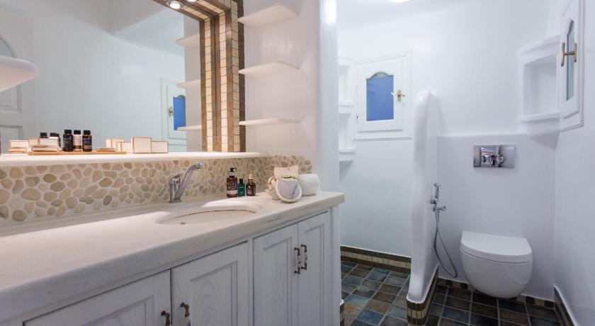 Naxian Riviera Exclusive Seafront Suites, Junior Suite photo