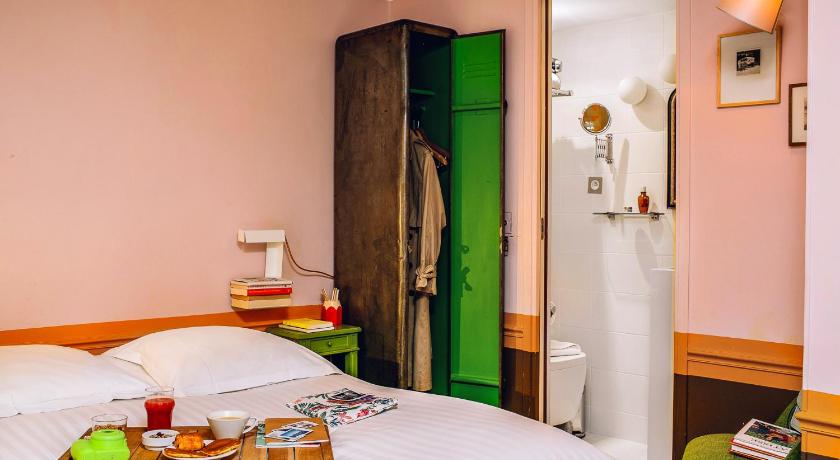 Image of Single Room 1
