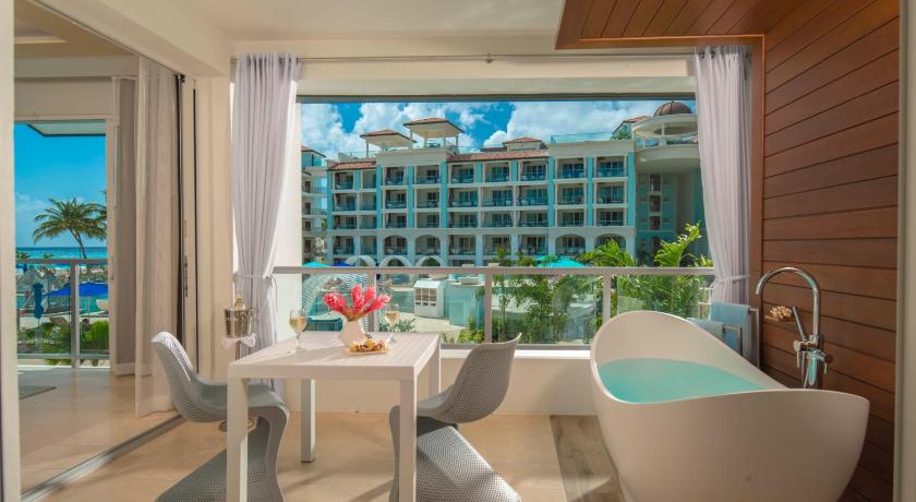 SANDALS BARBADOS ALL-INCLUSIVE - ADULT COUPLES ONLY 