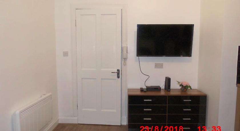 223 Neilston Road photo