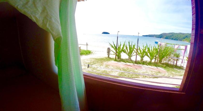 Dragon Pearl Beach Resort photo