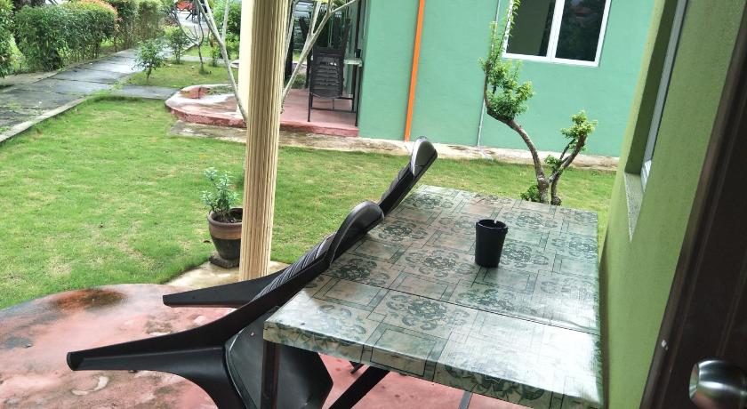 Motel Aurora Damai - image 4