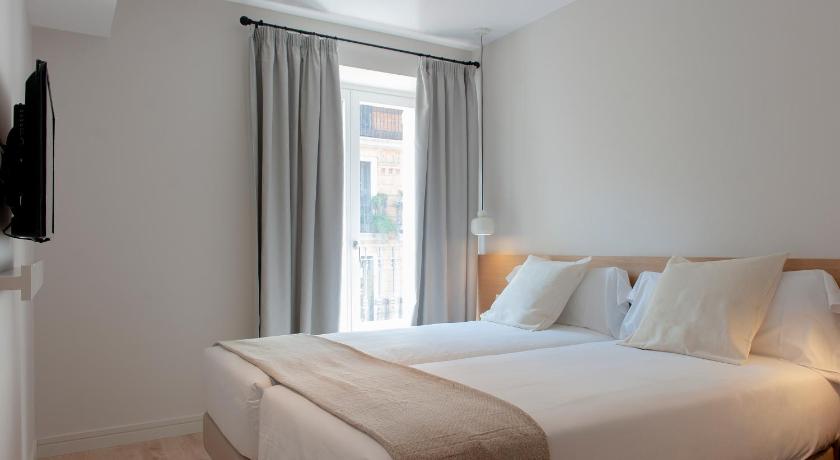 MH Apartments Central Madrid photo