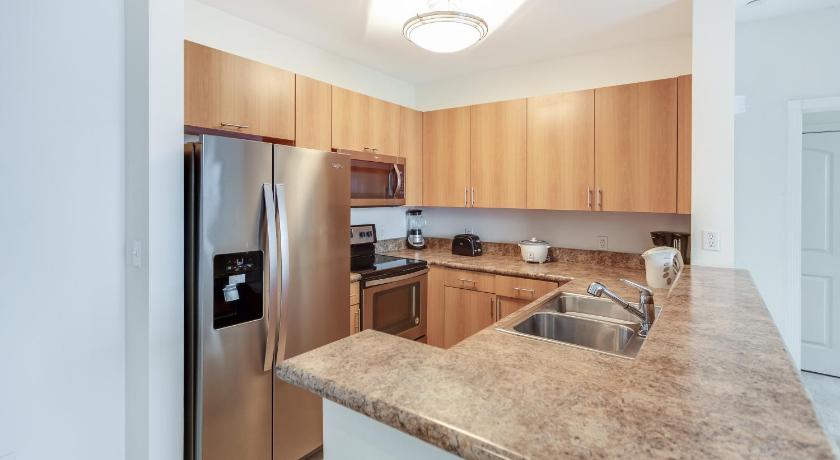Dadeland Towers by Miami Vacations