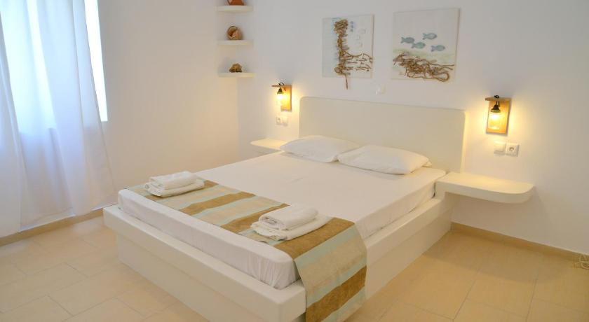 Corali Hotel photo