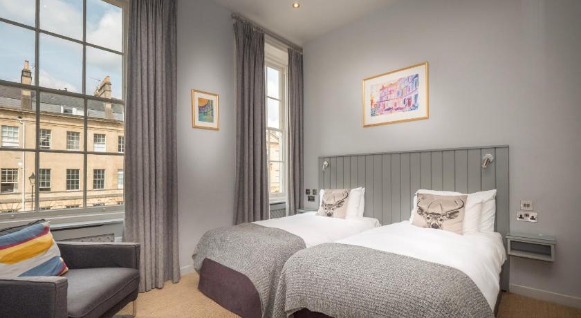 Image of Large Twin Room 0