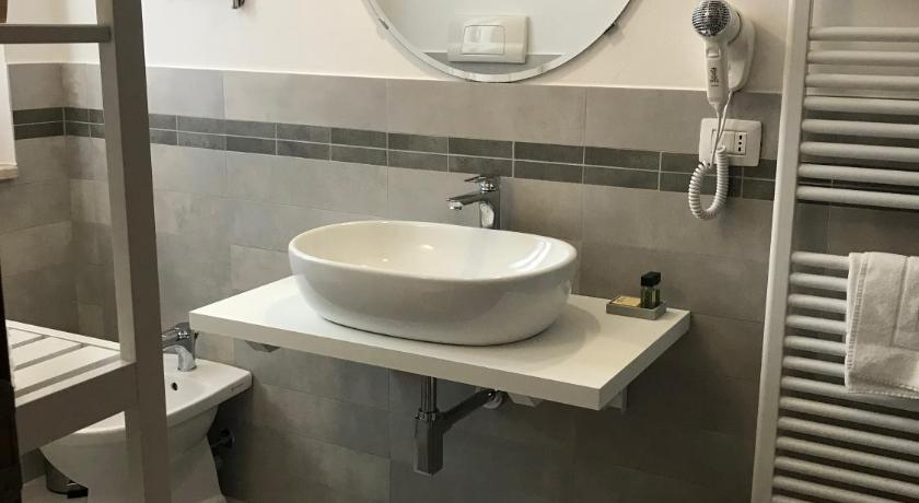 Suite House photo