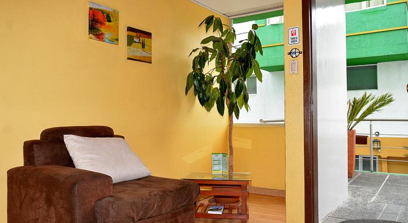 Hostal Terra 2 - EL CONDADO — Hotel in Quito