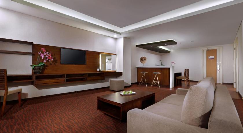 Quest San Hotel Denpasar by ASTON