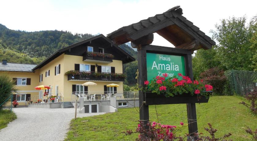 Haus Amalia — Hotel in Strobl