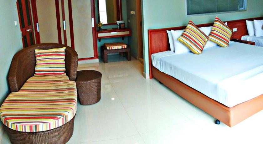 Image of Royal Family Room 11