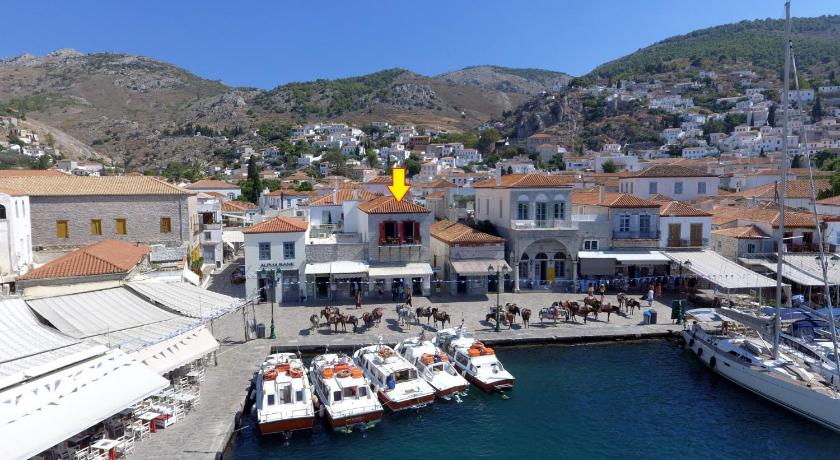 Hydra Port Apartments-Serenity — Hotel in Idra