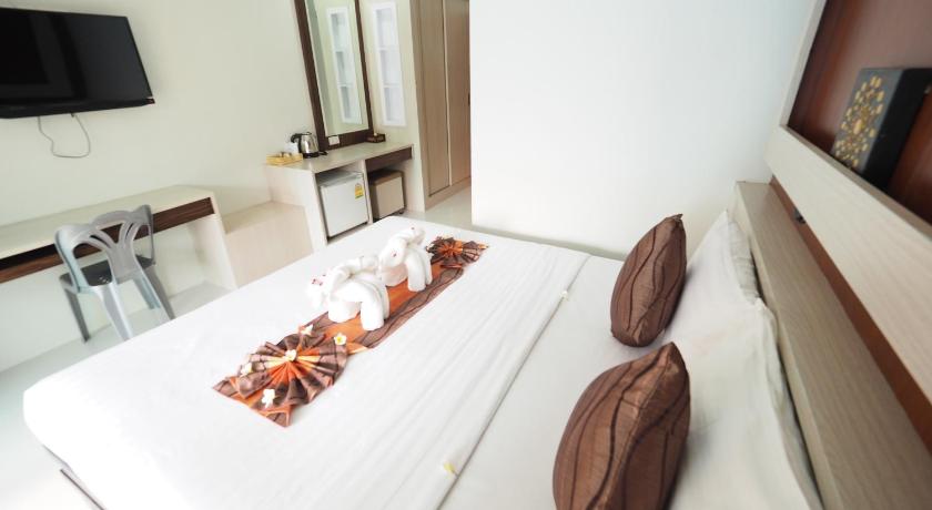 Image of Standard Double Bed 5