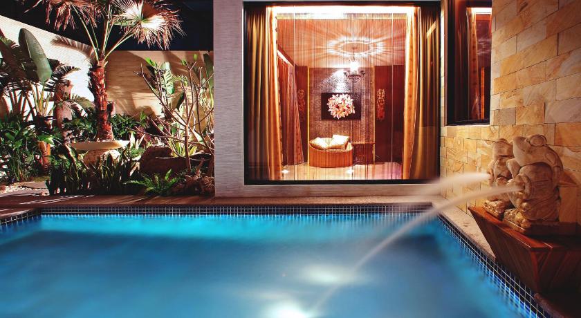 Ouwei Motel — Hotel in Tainan