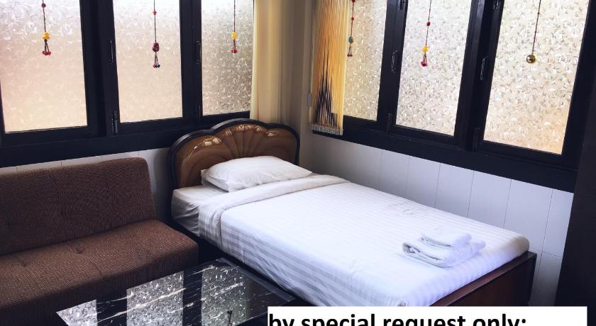 Wiang Kum Kam Resort photo