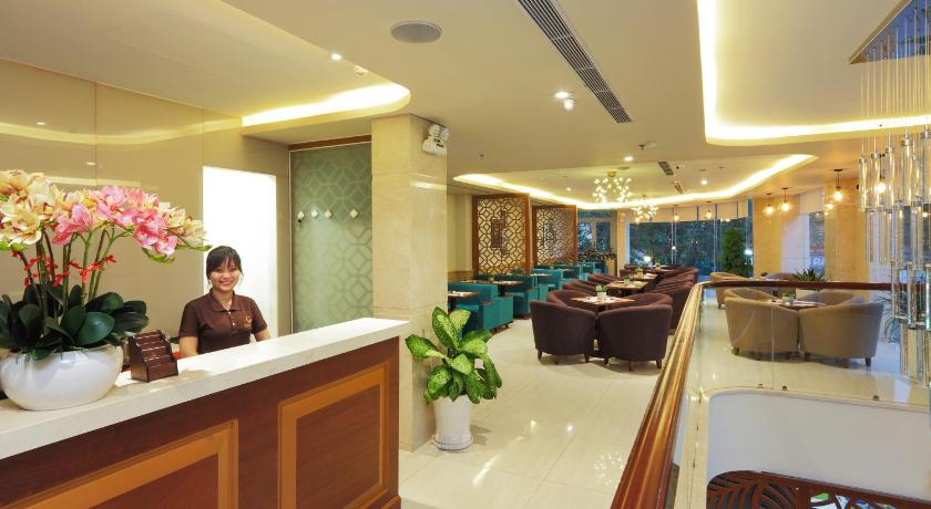 ホーチミン GOLDA HOTEL 3つ星 ホテル 外観