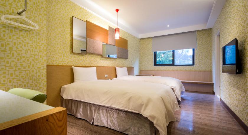liHotel photo