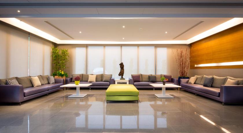 liHotel photo