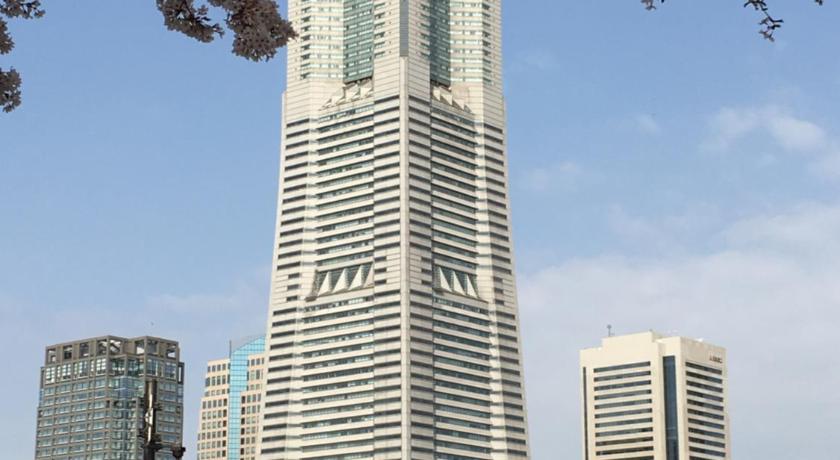 横浜 YokohamaKannai HouseBar 3つ星 宿泊施設 レストラン