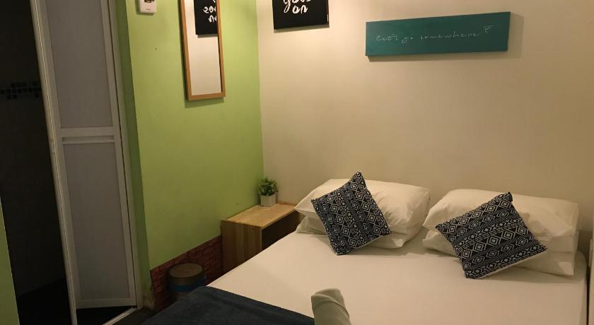Check In Lodge photo
