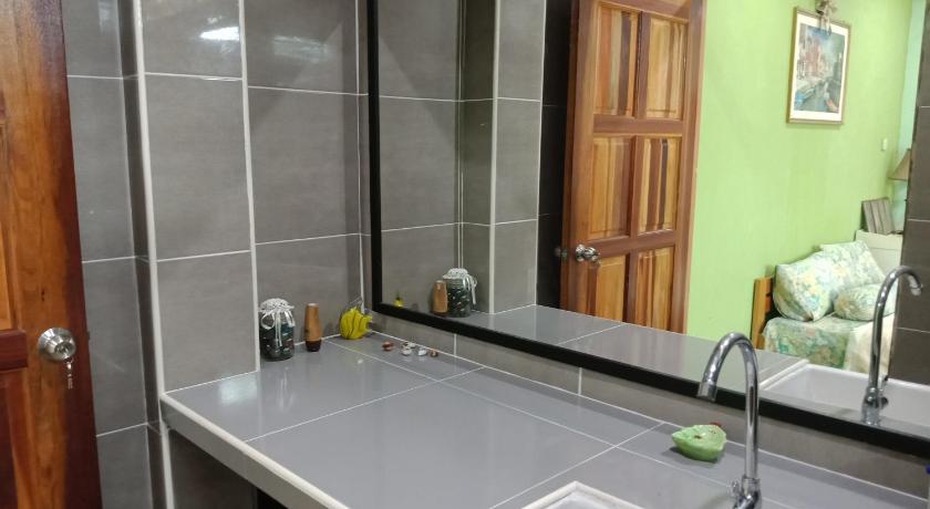 Image of home 9