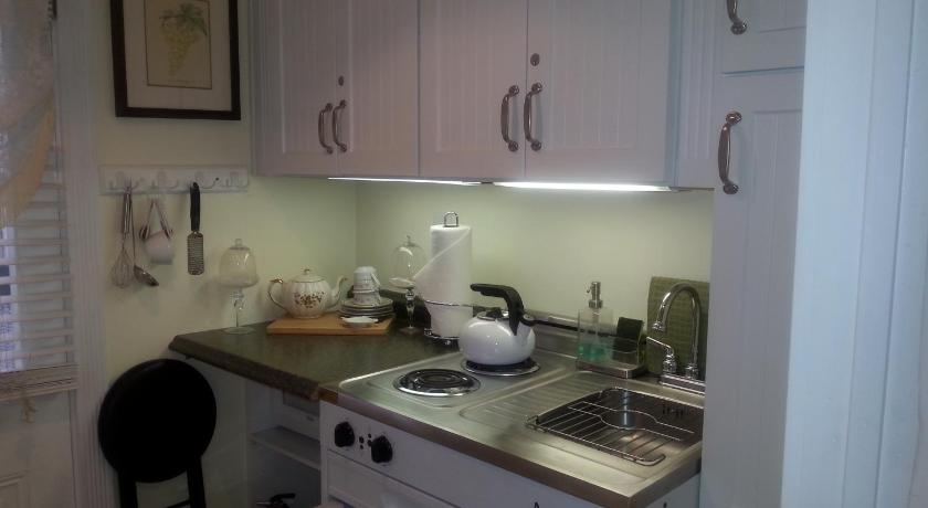 Book Serenity Tea House Inn Paso Robles Ca Agoda Com