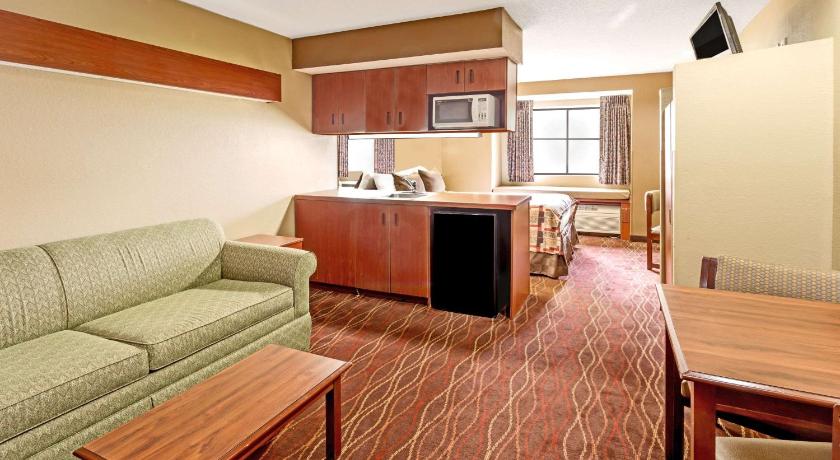 Microtel Inn & Suites by Wyndham Norcross