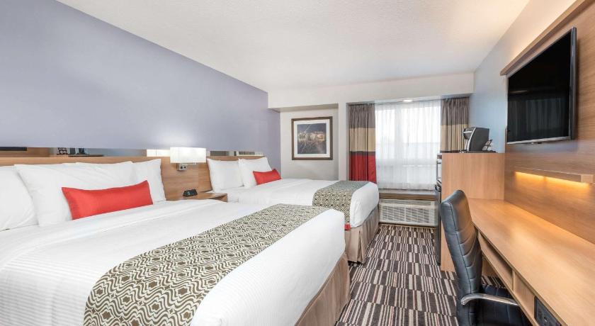 Microtel Inn & Suites by Wyndham Sudbury