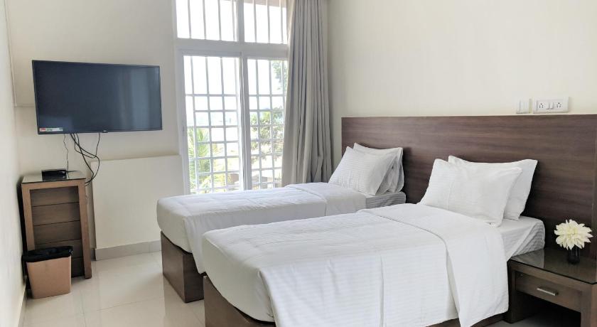 Clyford Suites photo