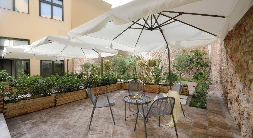 Thission Luxury Homes by K&K photo