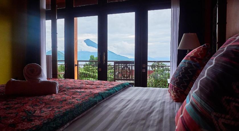 Image of Deluxe Suite with Sea View 8