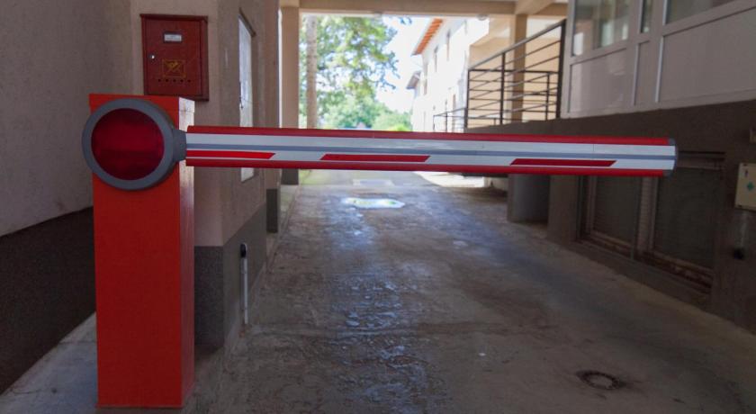 Apartman Aurelius - private parking photo