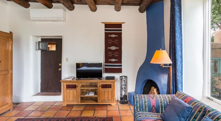Inn of the Turquoise Bear photo