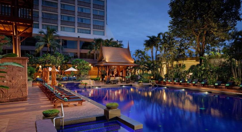 방콕 라마다 플라자 바이 윈덤 방콕 메남 리버사이드 (Ramada Plaza by Wyndham Bangkok Menam Riverside) 5성급 호텔 로비