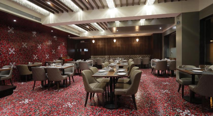 Hotel Radiance – Ahmednagar, KY