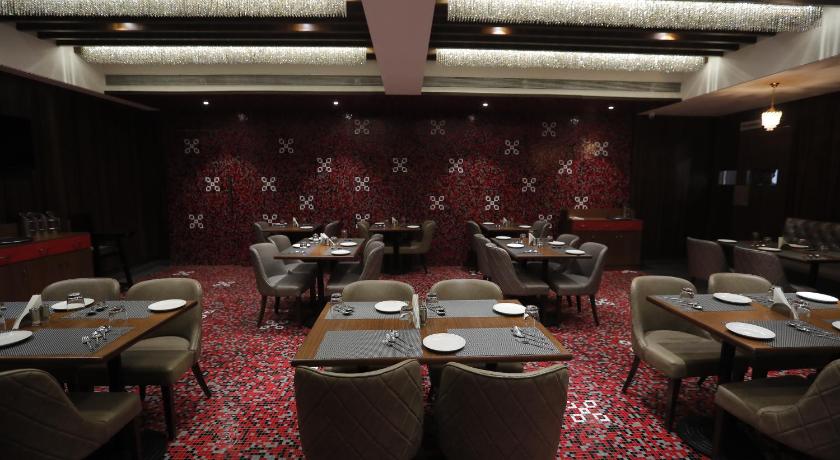 Hotel Radiance – Ahmednagar, KY